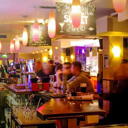 Hotel Abberley Court