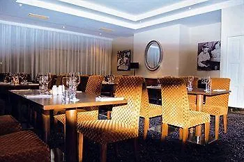 Abberley Court Отель Тала