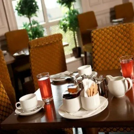 Hotel Abberley Court Tallaght