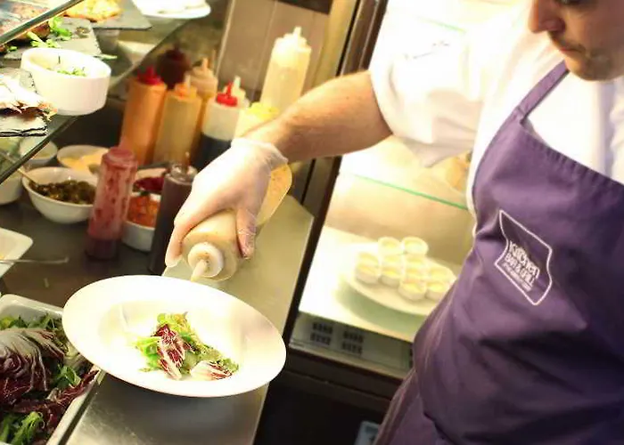 Hotel Abberley Court 3*